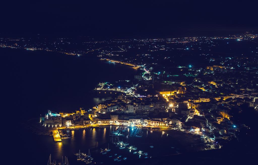 Bed & Breakfast Tiziana Castellammare del Golfo Exterior photo